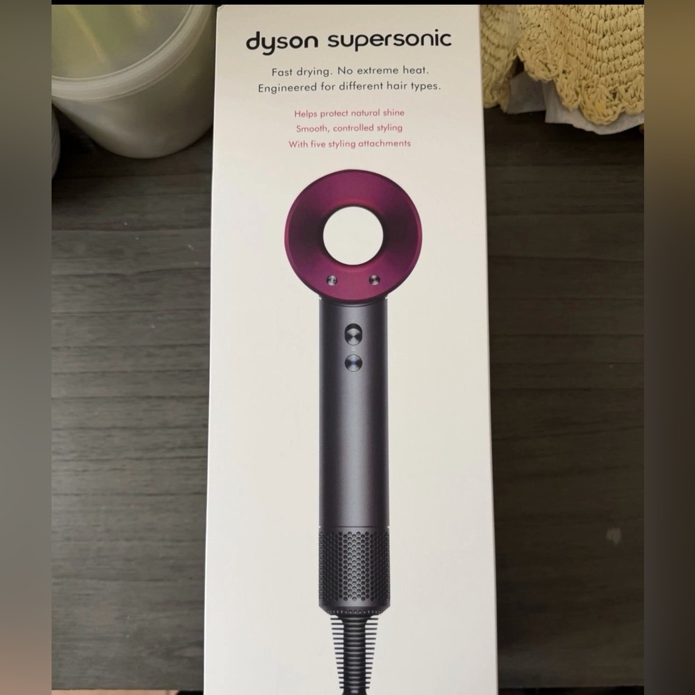 Dyson Supersonic Pink Hair Dryer w/ Diffuser 1400W Electric Unisex HD08 - Picture 5 of 5